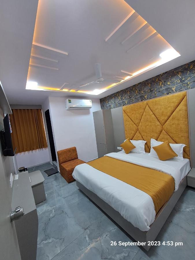 Hotel Kingdom Gandhinagar Exterior foto